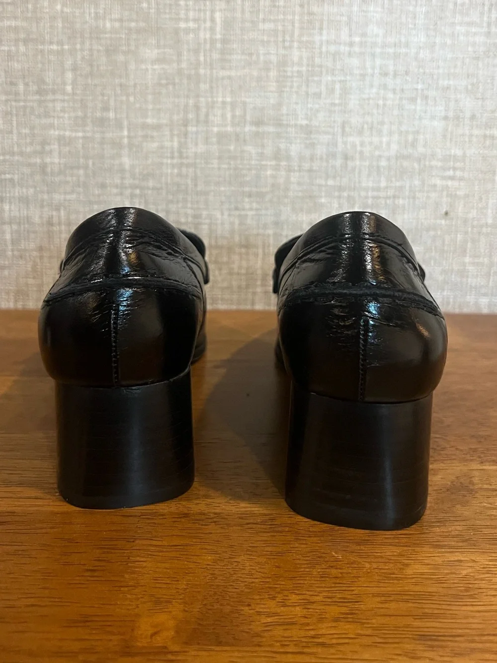NWOT Vince Camuto Carissla Tailored Loafer